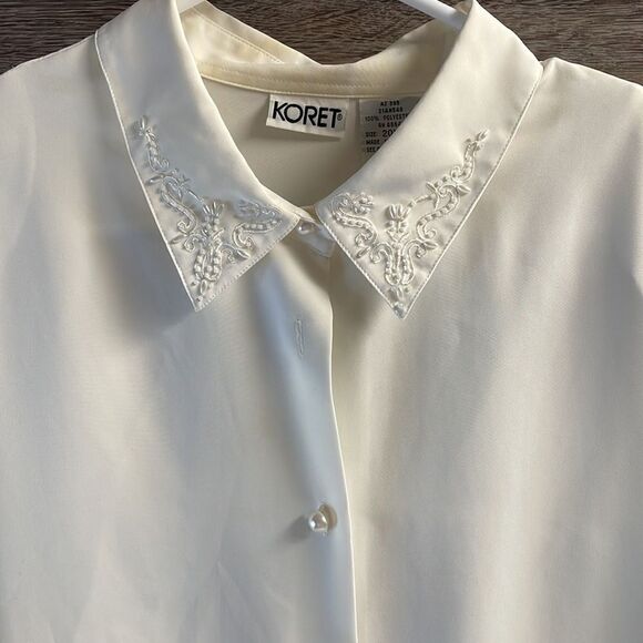 Koret White Embroidered Classy Ladies Blouse, Size 20W, - Picture 2 of 7